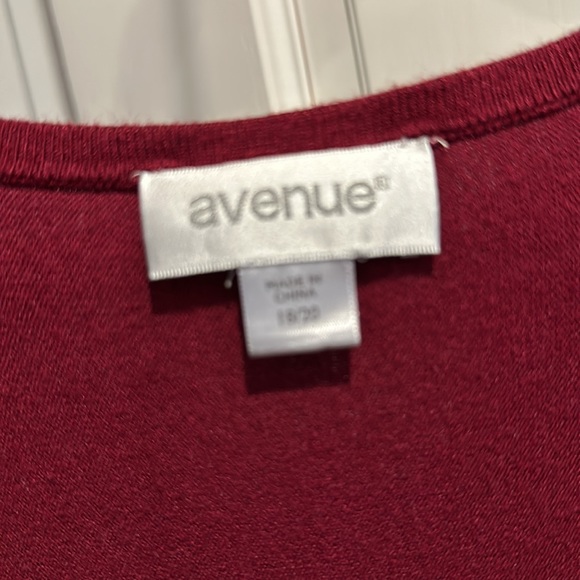 Plus size purge- Lot of 5 AVENUE Sz 18/20 tops !! - Picture 5 of 12